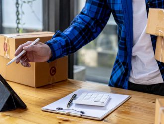 Descubre cómo empezar a disfrutar las ventajas del ship from store. Aprende en este artículo qué es y cómo utilizarlo.