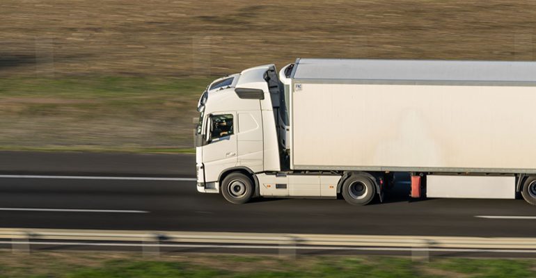 Transportista aplicando un ruteo dinámico