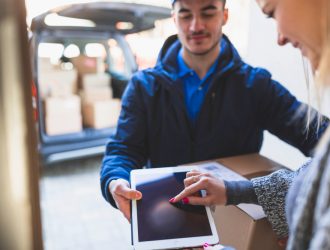 ¿Buscando un centro de distribución logística para tu eCommerce? Asegúrate de que cuente con los siguientes 6 aspectos clave.