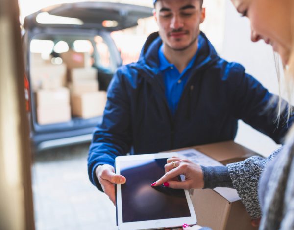 ¿Buscando un centro de distribución logística para tu eCommerce? Asegúrate de que cuente con los siguientes 6 aspectos clave.