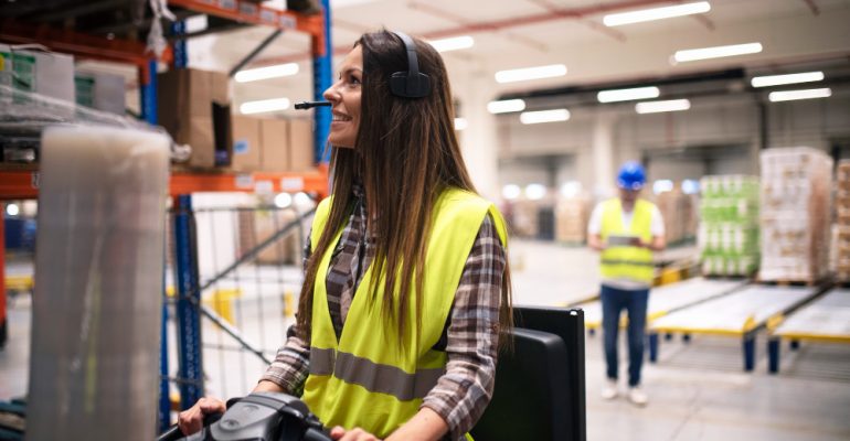 Lleva la productividad de tu almacén al próximo nivel con éstas 6 mejores prácticas, y con la gestión profesional de un centro de distribución logística.